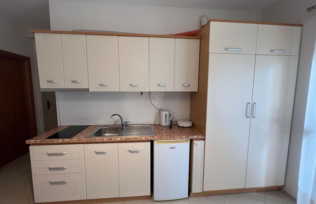 Thoma's K Studios - Photo 39