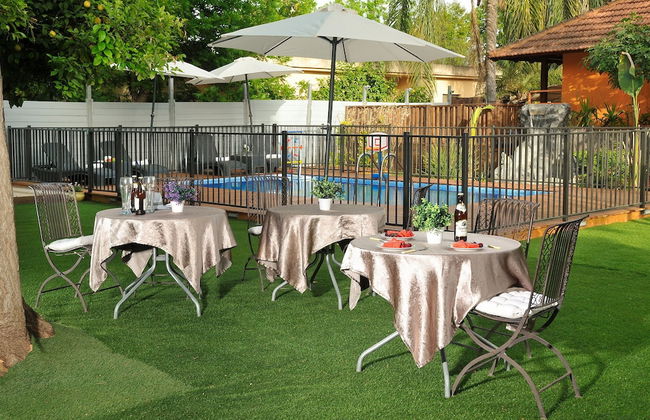 Love & Lemons - Photo 33