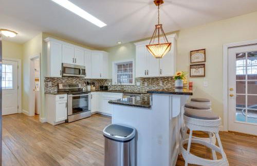 Spacious Mooresville Home with Lake Norman View! - Foto 12