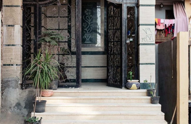 Xuru Stays I Jacuzzi Studio @ The Pyramids Free Airport Pickup - Foto 19