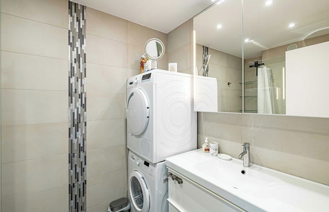 Elegance and Serenity With Terrace, View & A/C - Foto 9