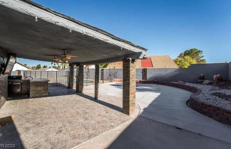 Heated Salt Pool, BBQ, Movie Projector, Stereo, Billiards Table, Arcade Game, Darts - Stone Sanctuary NW at Childrens Memorial Park, Pool Heat Optional - Foto 20