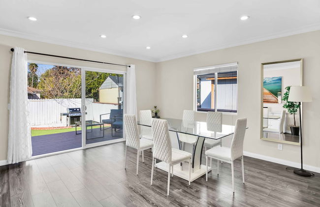 Martha by Avantstay Brand New LA Valley Home - Foto 19