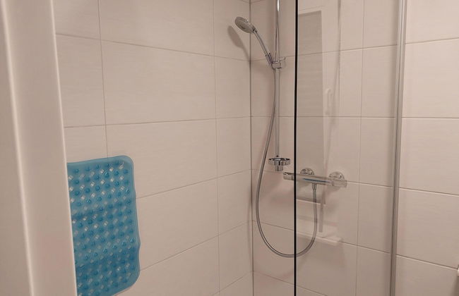 Holiday Home in Schwarzhausen Near Forest - Photo 17