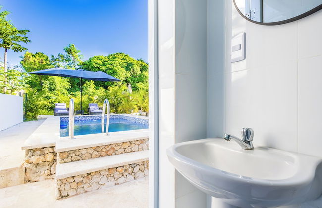 3-BR Villa with Pool & Rooftop Jacuzzi - Foto 49