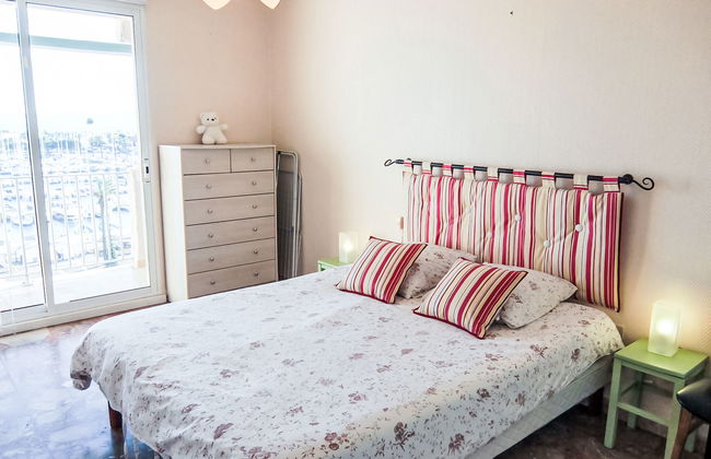 1 bedroom Apartment in Saint-Cyprien - Photo 3