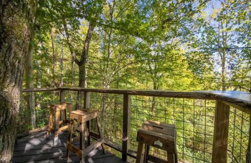 Treetop Hideaways: Luna Loft Treehouse - Foto 15