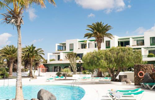 House of the Horizon Playa Las Cucharas VV penthouse with sea & pool view AIRCON - Foto 31