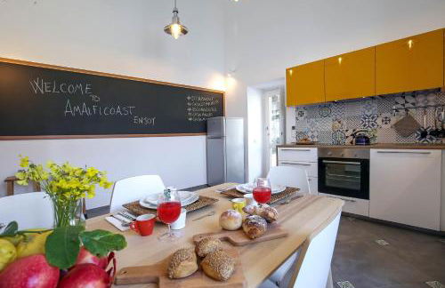 Starhost - CASTLE MEZZACAPO seaview terrace, garden and parking - Foto 69