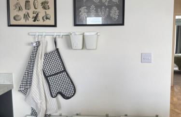 Lakeside Penthouse View - Photo 45