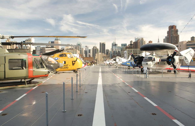 Biglietti per l'Intrepid Museum - Foto 3