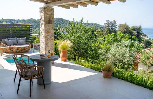 Stone build suite with private pool - Foto 11