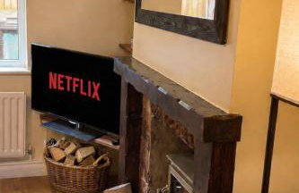 Smithy Bank Cottage - with free parking! - Foto 16