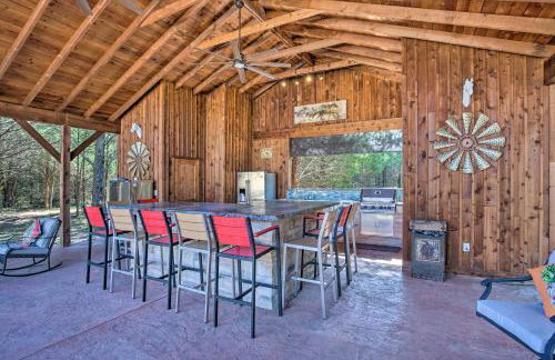 Heated Spa, Fire Pit! 14-Acre Terrell Ranch Escape - Foto 26