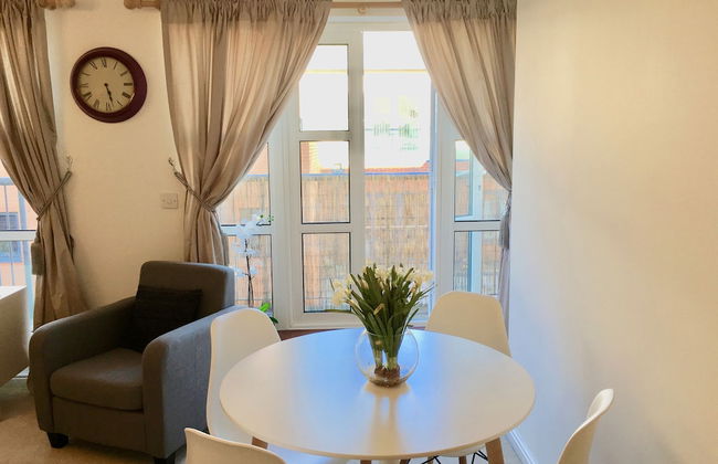 City Pad with balcony and secure parking - Foto 1