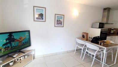 Appartement T2 centre ville Île Rousse - Foto 4