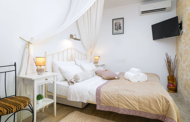 Gaius Aurelius Valerius - Photo 16