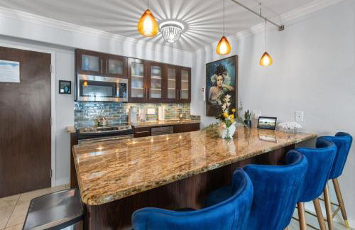 Oceanfront Beach Condo, Pool, Gym, Fishing Surfing - Foto 7