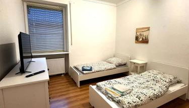 Top Monteurwohnung Stuhr-Brinkum mit perfekter Anbindung - Foto 2