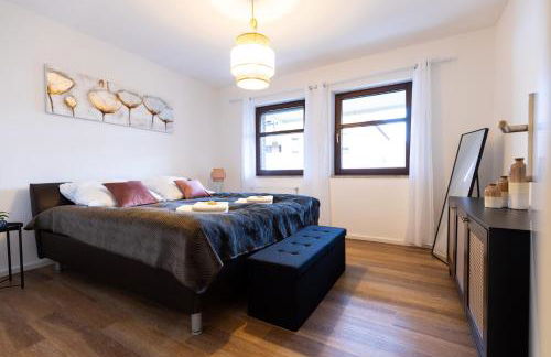 Design-Ferienwohnung in Bad Neuenahr: Platz für 4, Küche, WiFi, Netflix - Foto 1