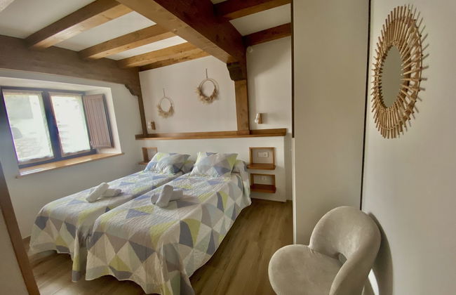 Apartamentos la Ventana de Mogrovejo - Photo 17