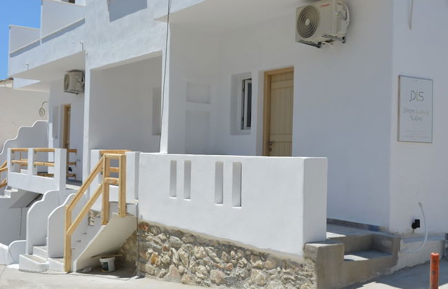 Depis Luxury Suites - Photo 78