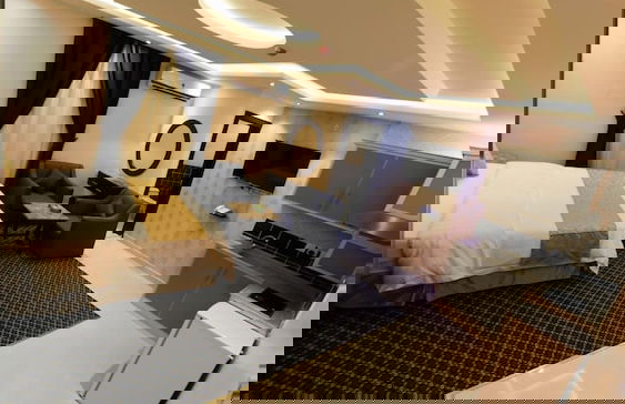 Al Mursalat Palace - Photo 10