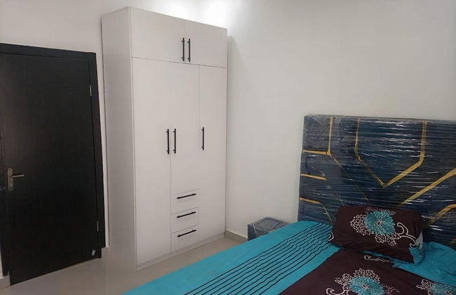 Shimawa-apartment-sleeps2-parking-24/7security - Foto 2