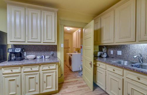 Less Than 1 Mi to Beach Group Getaway in Galveston! - Foto 6