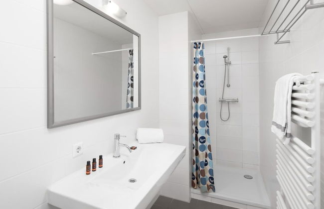 Bungalow in Cadzand Near North Sea Beach - Photo 5