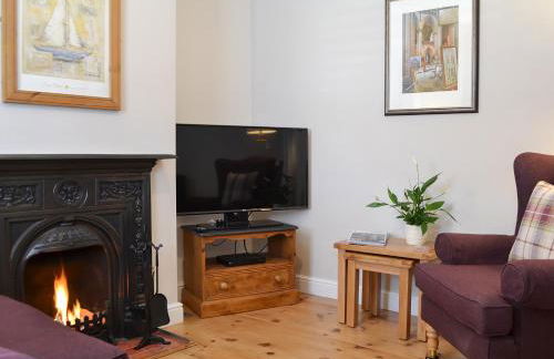 Dragonfly Cottage - Photo 3