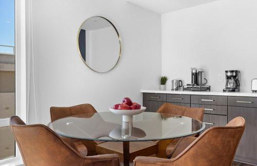 Amethyst Sky Loft - Elevated Two-Story Waterfront - Foto 10