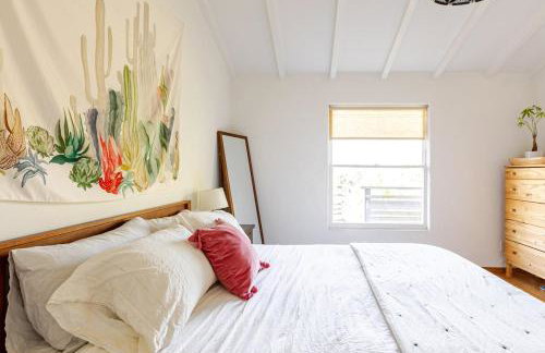 Serene & beautiful bohemian hilltop retreat - Foto 17