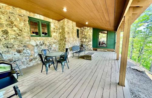 Tranquil Riverfront Cabin Retreat with Wildlife, Trails & Open Skies in Tahlequah, Oklahoma - Foto 58