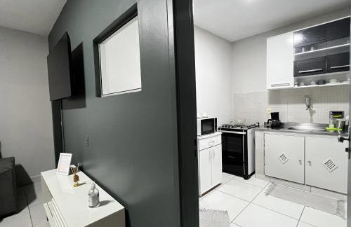 Kitnet Aconchegante em ambiente Familiar a 100m Praia Camburi com Garagem - Foto 8