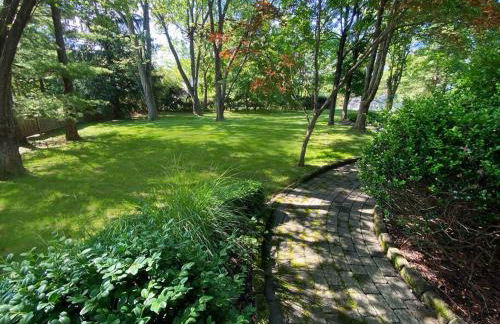 private luxe, garden, wellness home steps from Princeton - Foto 8