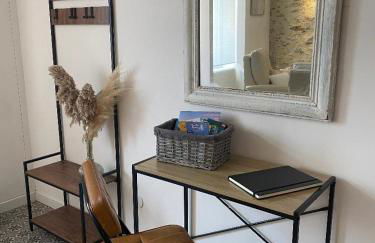 Charmante maison en pierre, avec terrasse et jardin privé - Photo 12