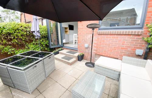 Harbourside House - Great Location - Parking - 2 En-Suites - Sleeps 5 Plus 1 - Photo 28