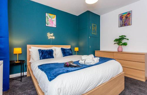 Two Bed Entire House Newcastle Gateshead - Free Parking - Photo 17