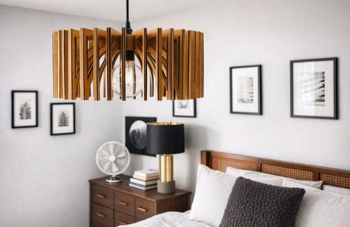 Private Oasis with Spacious Backyard - Foto 28