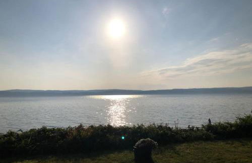 Pirnmill Home with a view - Photo 7