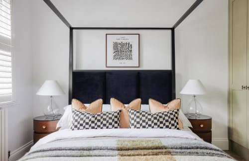 Luxury Fulham Townhouse with a Bar & Games Room - Foto 33