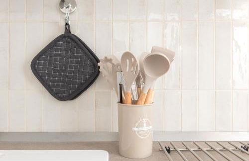 Riviera Suite - PRIVATE BEACH with sunbeds INCLUDED in June, July & August - Foto 25