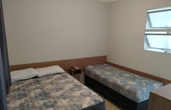 Kitnet com ar na praia das Astúrias - Foto 5