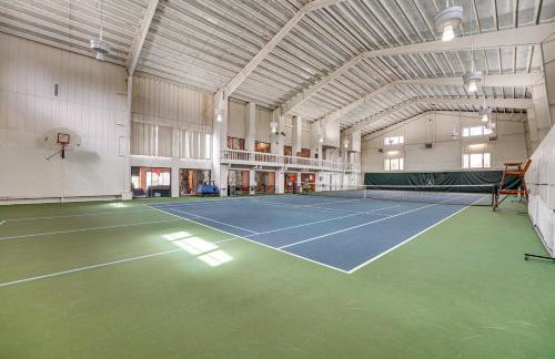 Bloomfield Retreat with Pool 6 Mi to Riverside Park - Foto 2