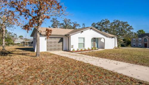 Luxury getaway, relax, and recharge! Tropical Florida Getaway Heated Pool Extra Fee - Foto 3