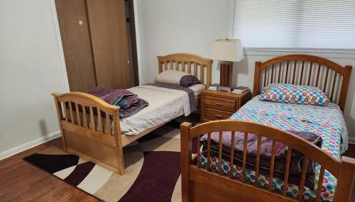 Spacious 4-bedroom home in quiet neighborhood - Foto 2