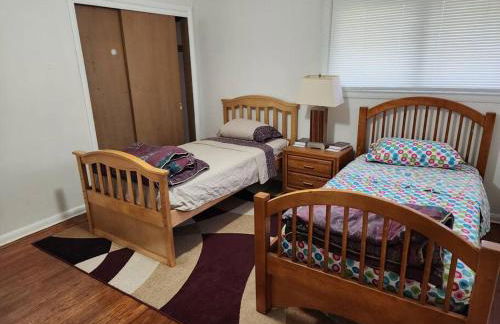 Spacious 4-bedroom home in quiet neighborhood - Foto 2