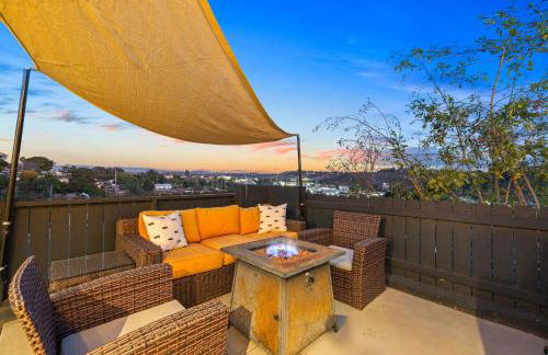 Dog-Friendly House with Hot Tub, AC, Game Room - Photo 67