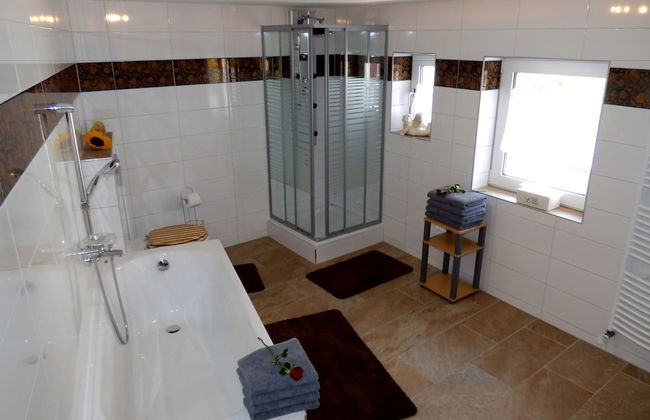 Relaxen im alten Winzerhaus Fewo OG - Photo 20